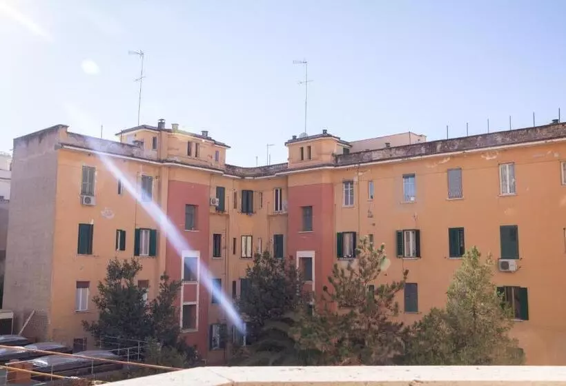 ベッドアンドブレックファースト Candia Vatican Suites