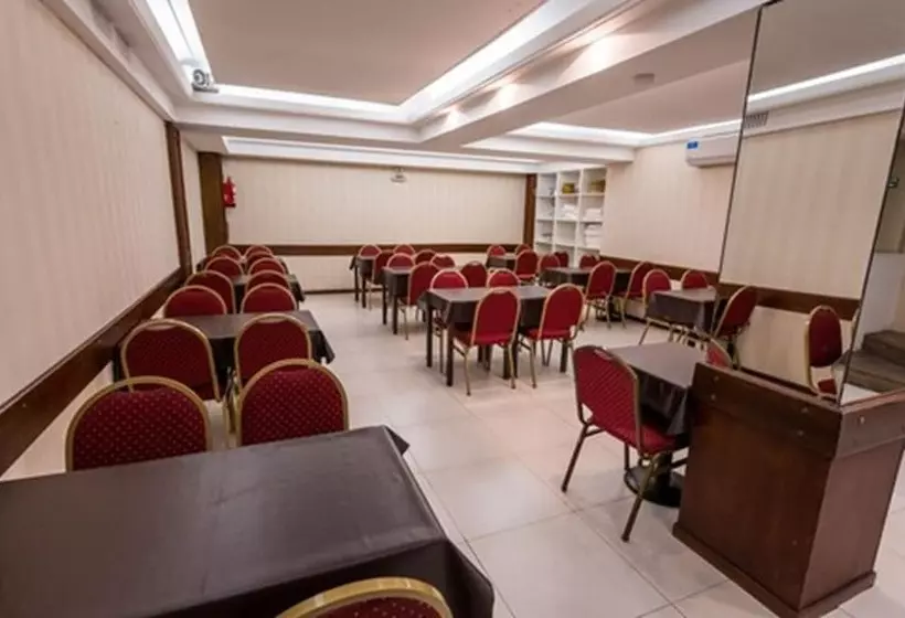 Estocolmo Hotel By Bund