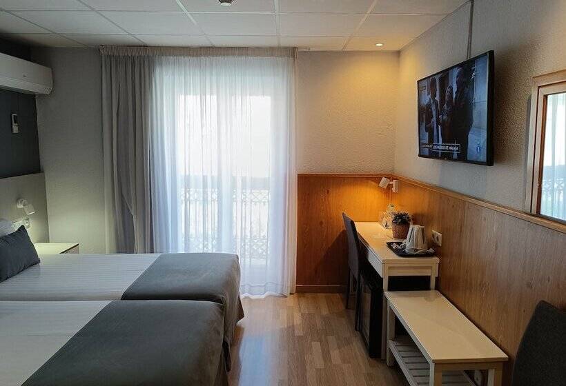 مسافرخانه Mendez Nunez Alicante