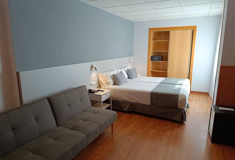 مسافرخانه Mendez Nunez Alicante