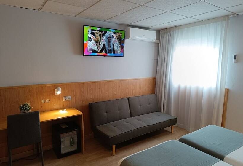 مسافرخانه Mendez Nunez Alicante