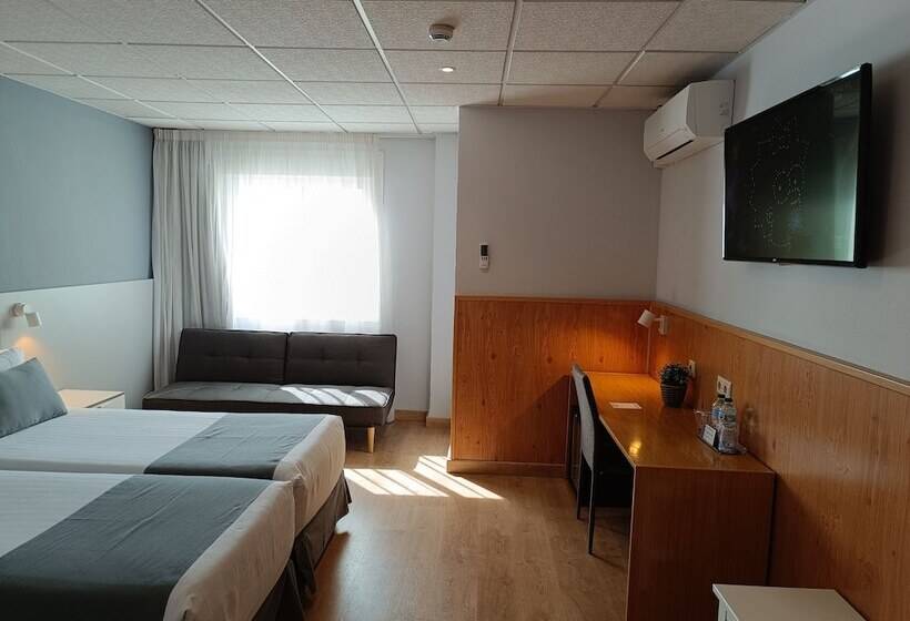 مسافرخانه Mendez Nunez Alicante