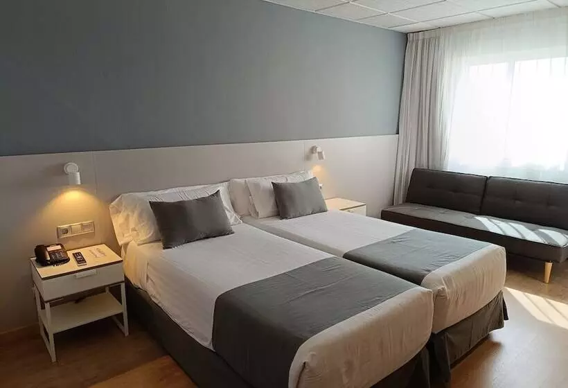 여관 Mendez Nunez Alicante