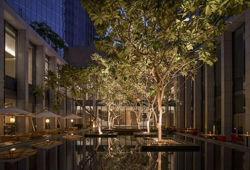 Hotel Anantara Downtown Dubai