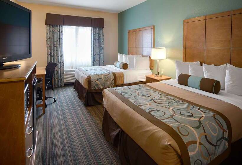 Best Western Plus Seminole Hotel & Suites