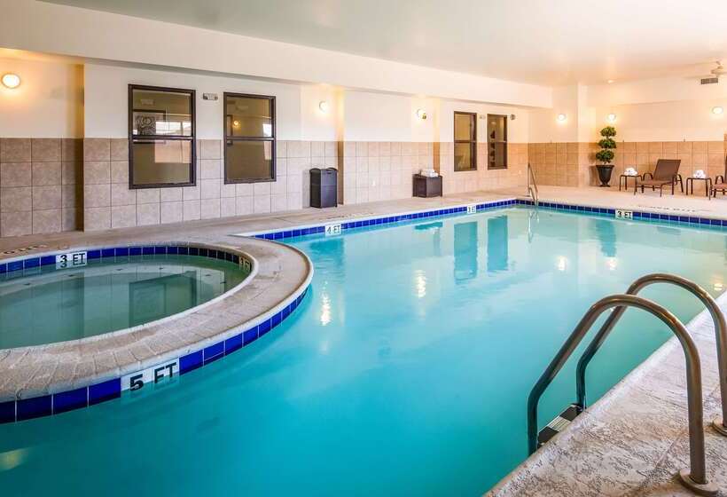 Best Western Plus Seminole Hotel & Suites