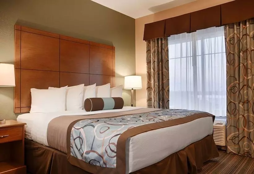 Best Western Plus Seminole Hotel & Suites