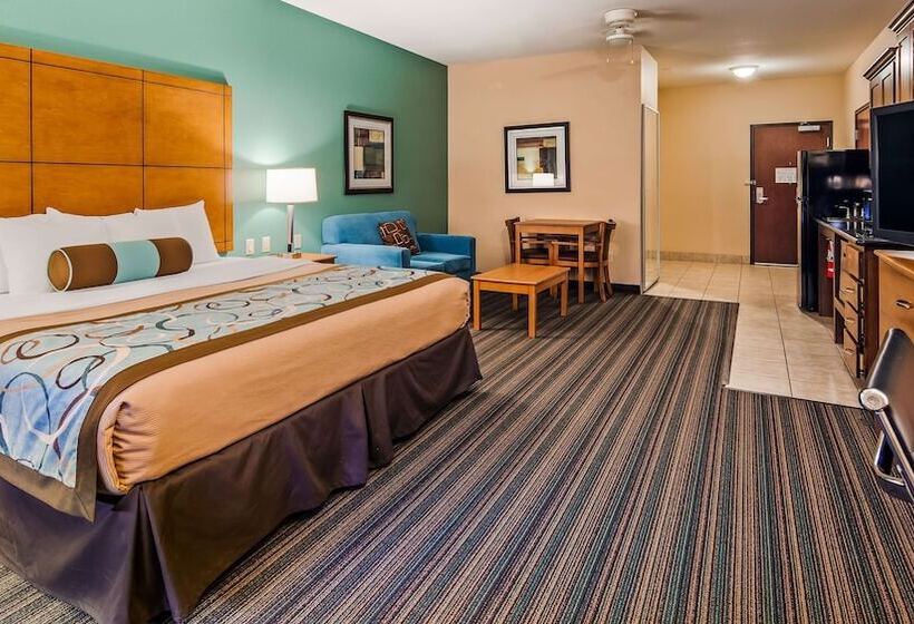 Best Western Plus Seminole Hotel & Suites