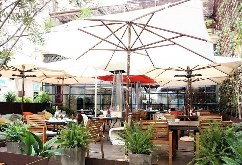 호텔 Brondo Architect