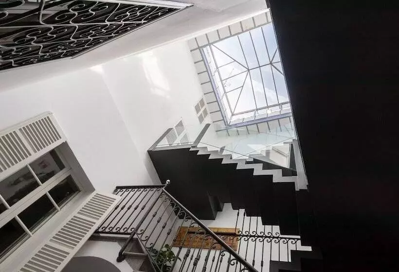 호텔 Brondo Architect