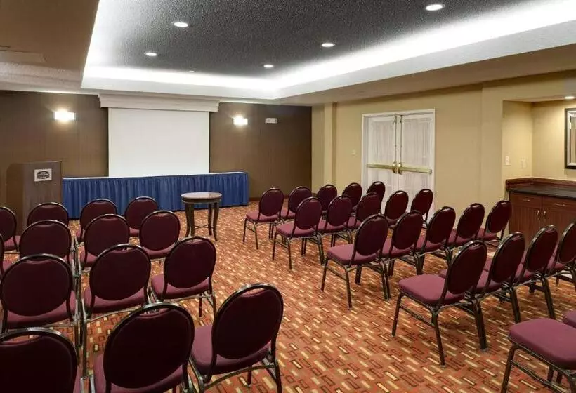 호텔 Courtyard Harrisonburg