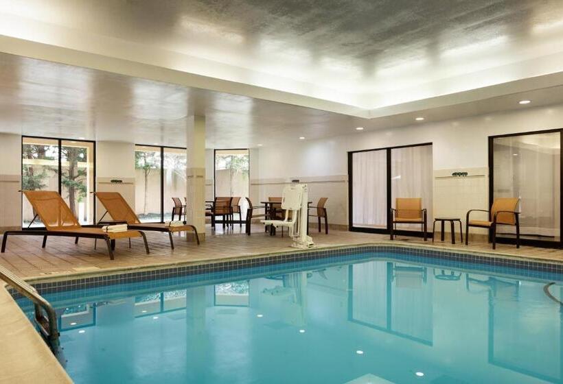 فندق Courtyard Harrisonburg