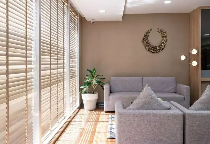 ホテル Jasmine Grande Residence