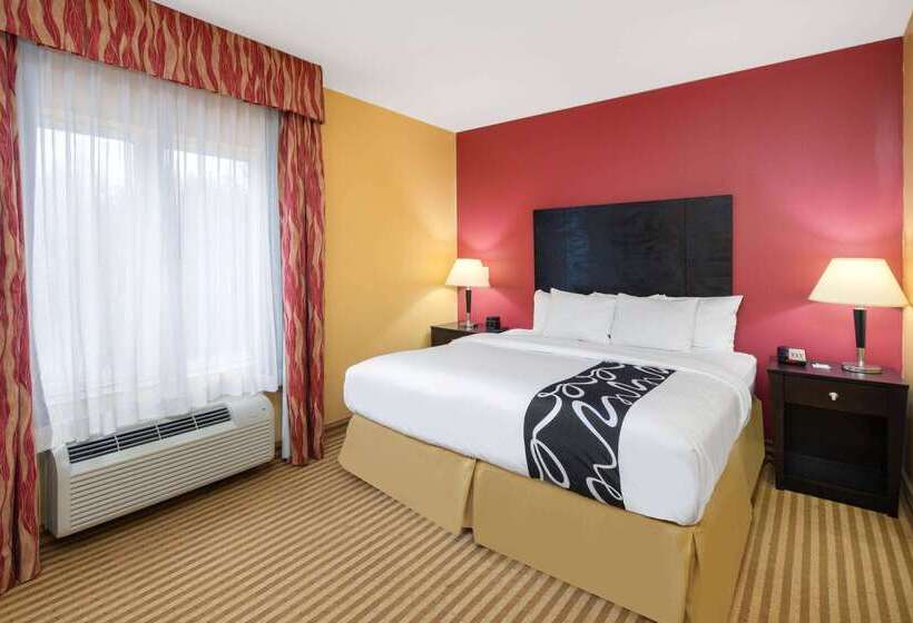 בית מלון כפרי La Quinta By Wyndham Atlanta Union City