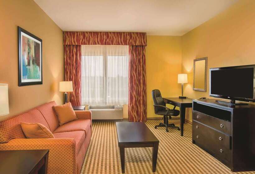 בית מלון כפרי La Quinta By Wyndham Atlanta Union City