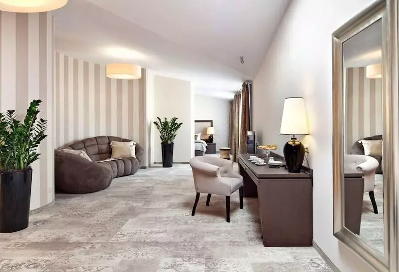 هتل Metropolitan Boutique