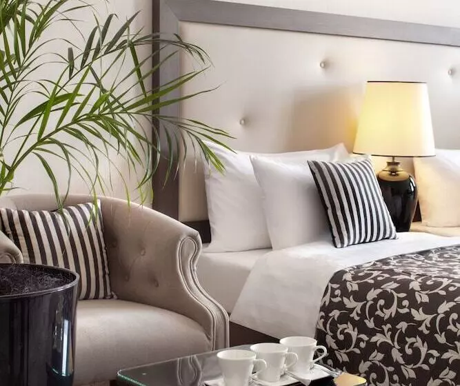 هتل Metropolitan Boutique