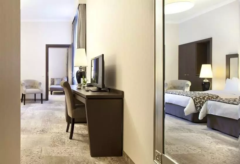 هتل Metropolitan Boutique