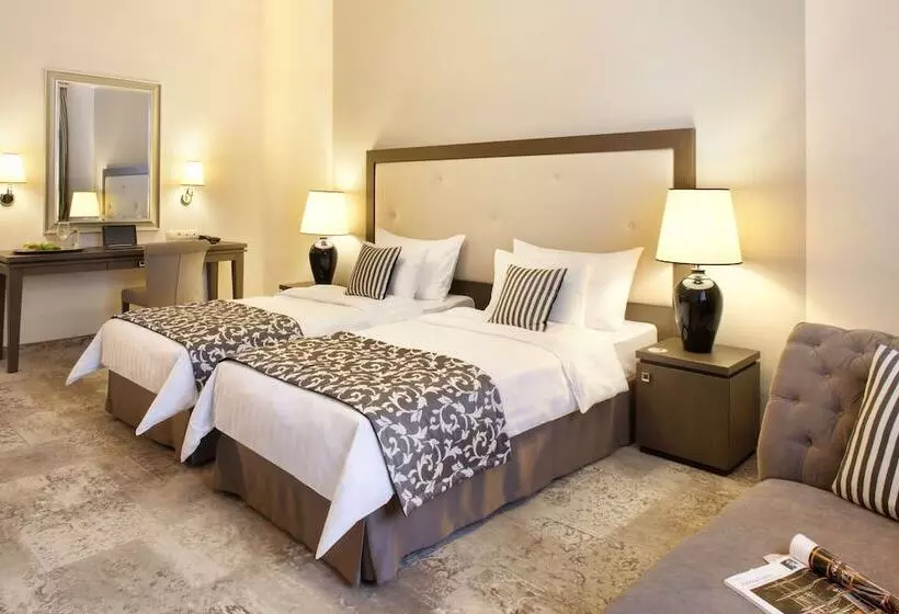 هتل Metropolitan Boutique