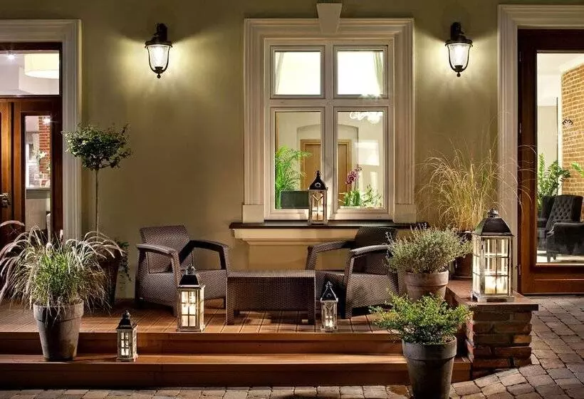 هتل Metropolitan Boutique