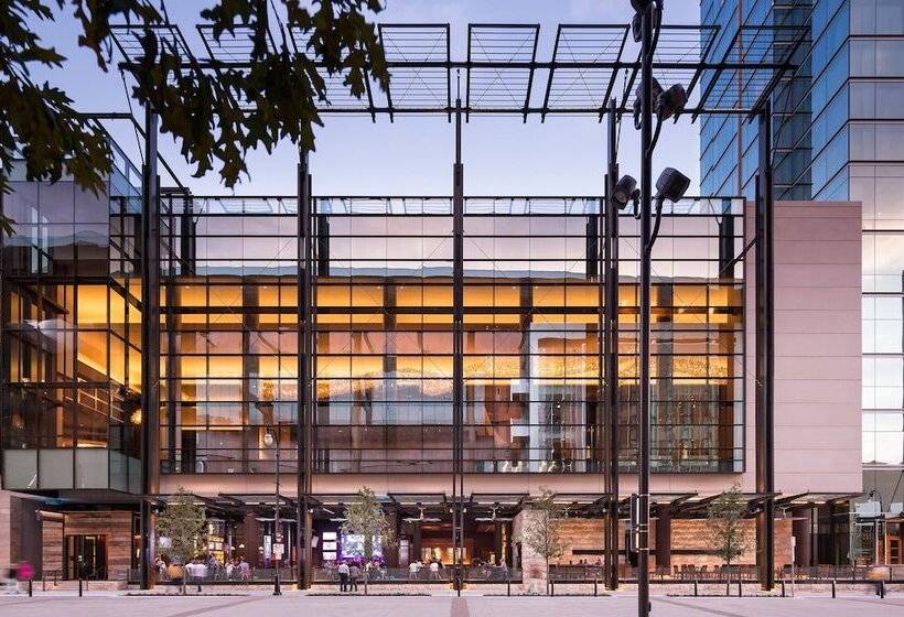 فندق Omni Nashville