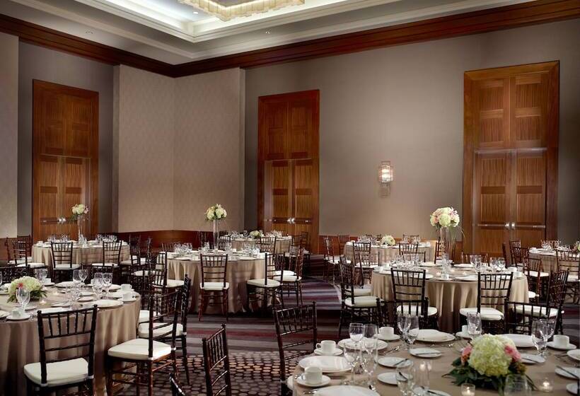 فندق Omni Nashville