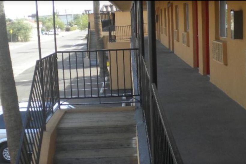 בית מלון כפרי Payless Inn