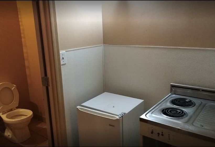 בית מלון כפרי Payless Inn