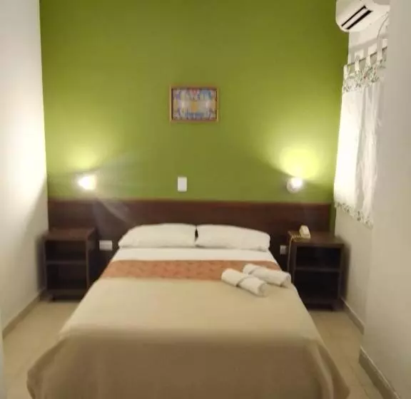 בית מלון כפרי Siena