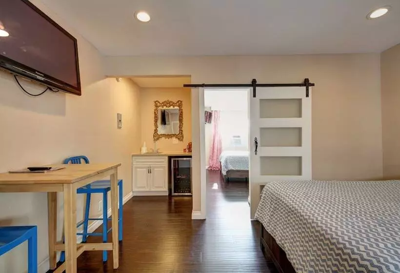 Tradewinds Hotel Lax Airport