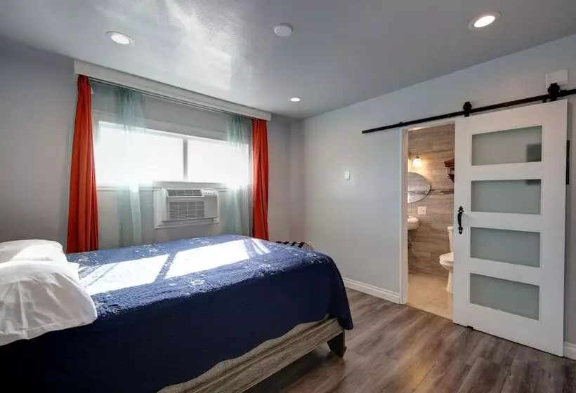 Tradewinds Hotel Lax Airport