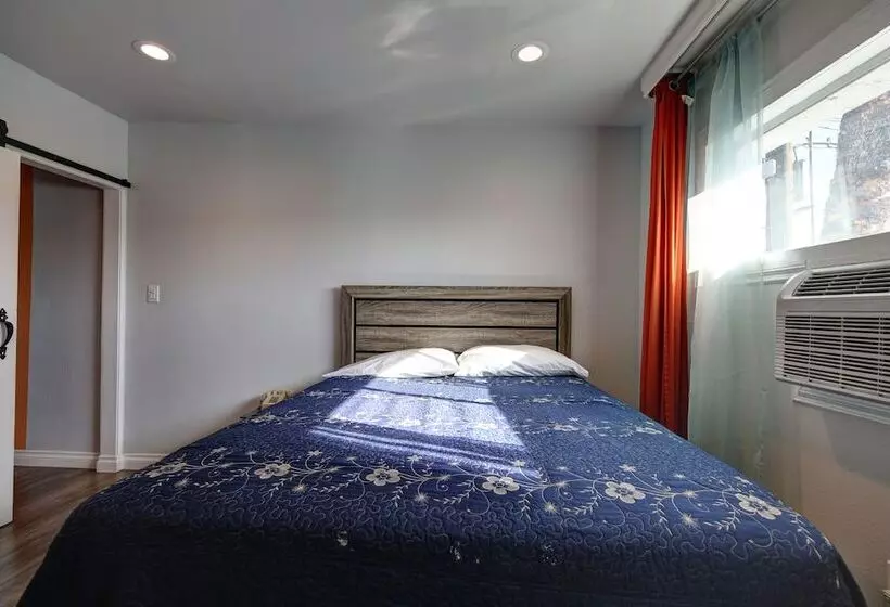 Tradewinds Hotel Lax Airport