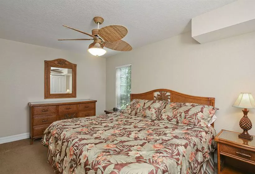 Minorga On The Key Village Condos