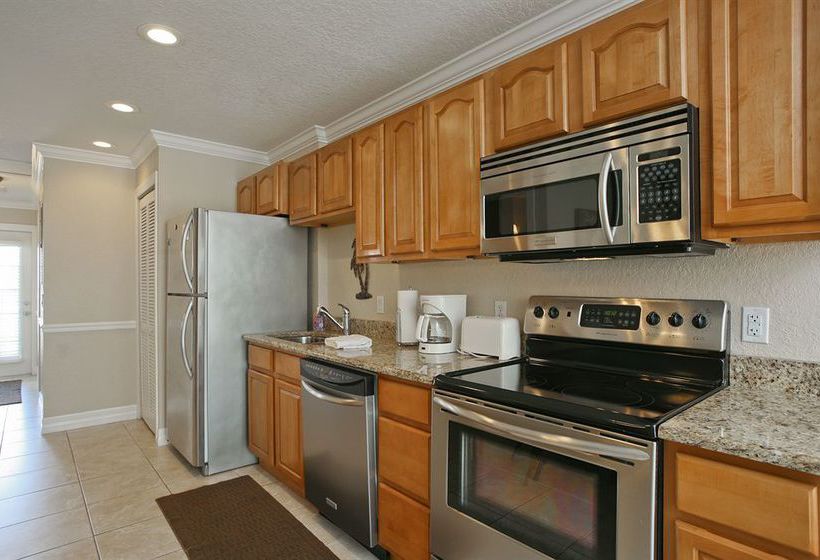 Minorga On The Key Village Condos