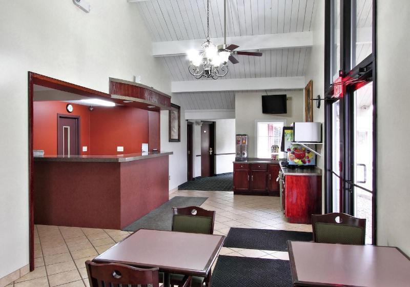 モーテル Cadillac Inn