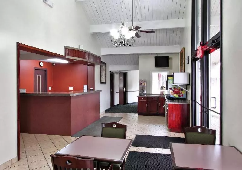 汽车旅馆  Cadillac Inn