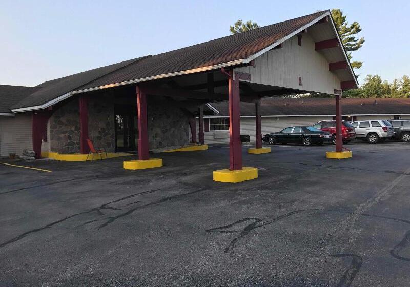 モーテル Cadillac Inn