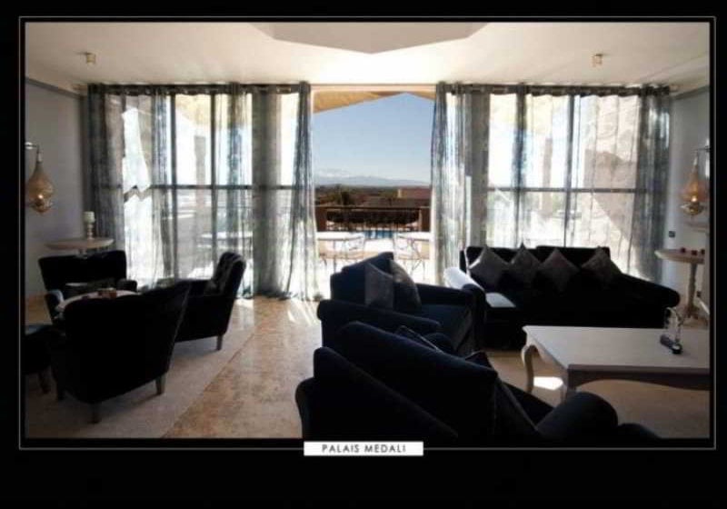 فندق Palais Medali