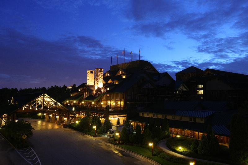 渡假胜地  Disney's Wilderness Lodge