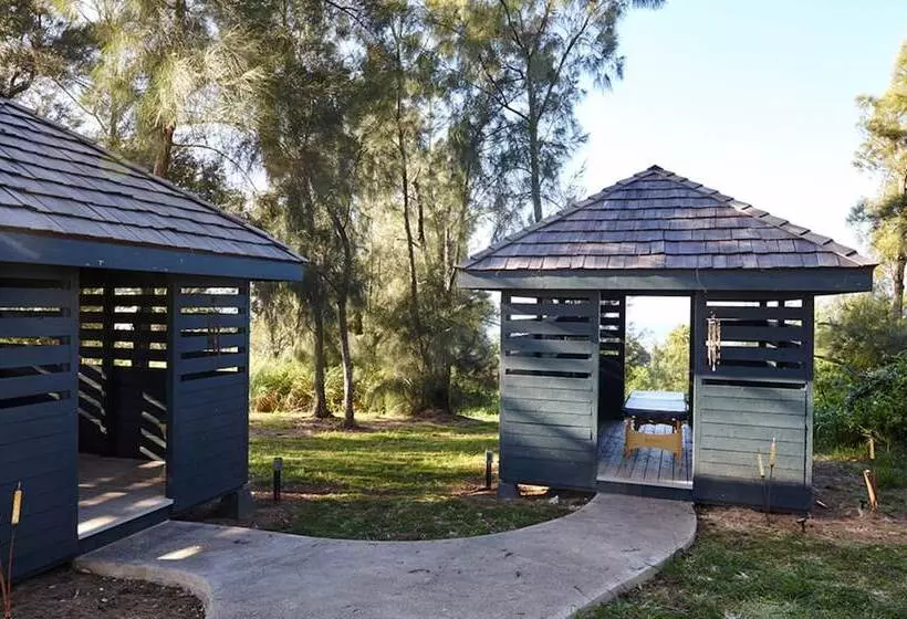 אתר נופש Lumeria Maui, Educational Retreat Center