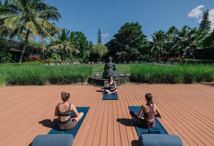 אתר נופש Lumeria Maui, Educational Retreat Center