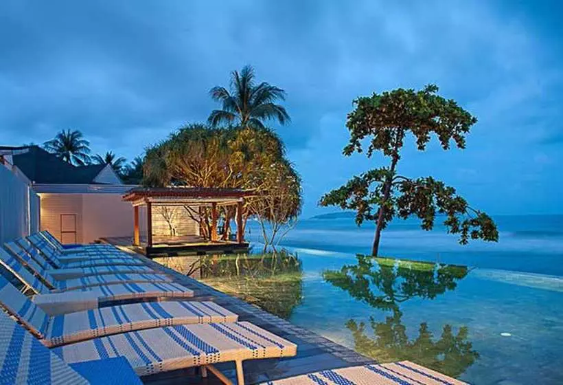 리조트 Synergy Samui