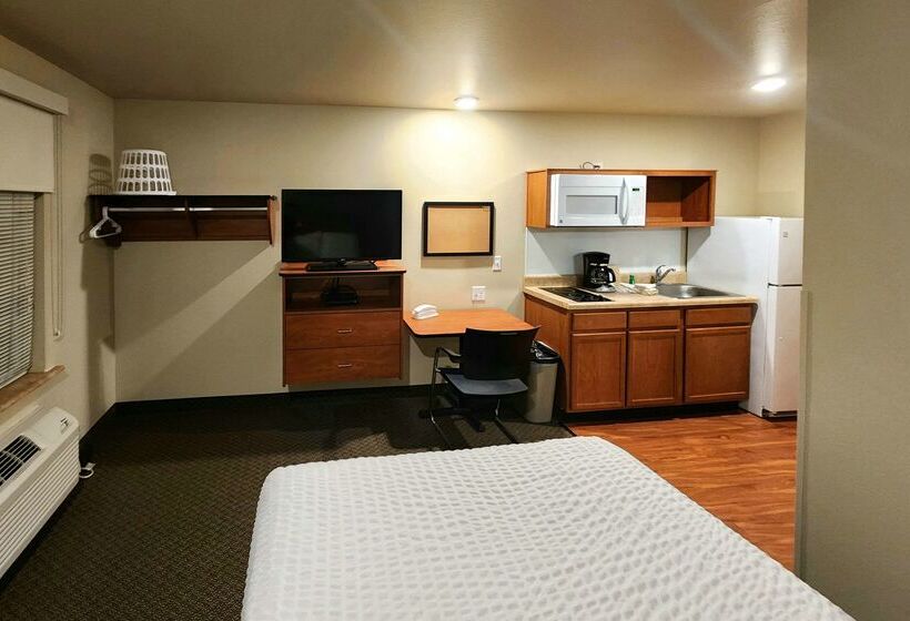 Suburban Studios Dickinson