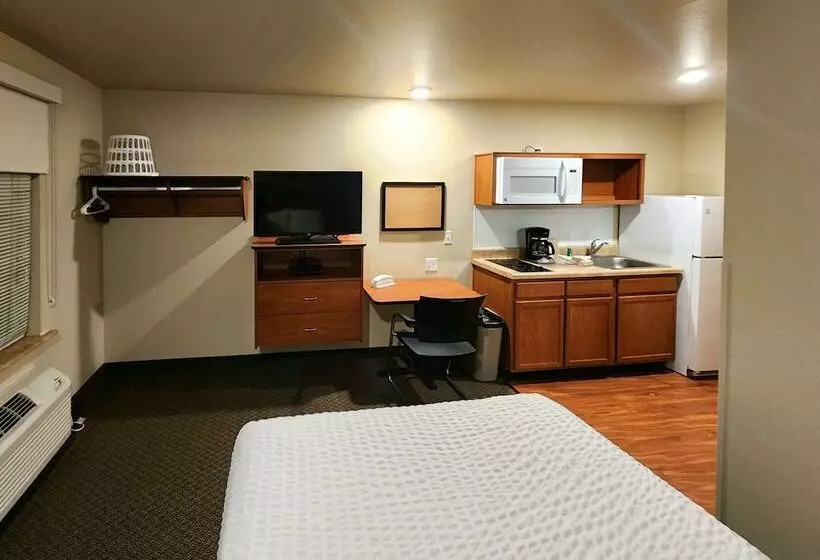 Suburban Studios Dickinson