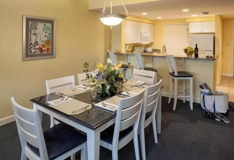 Waterside By Spinnaker Resorts