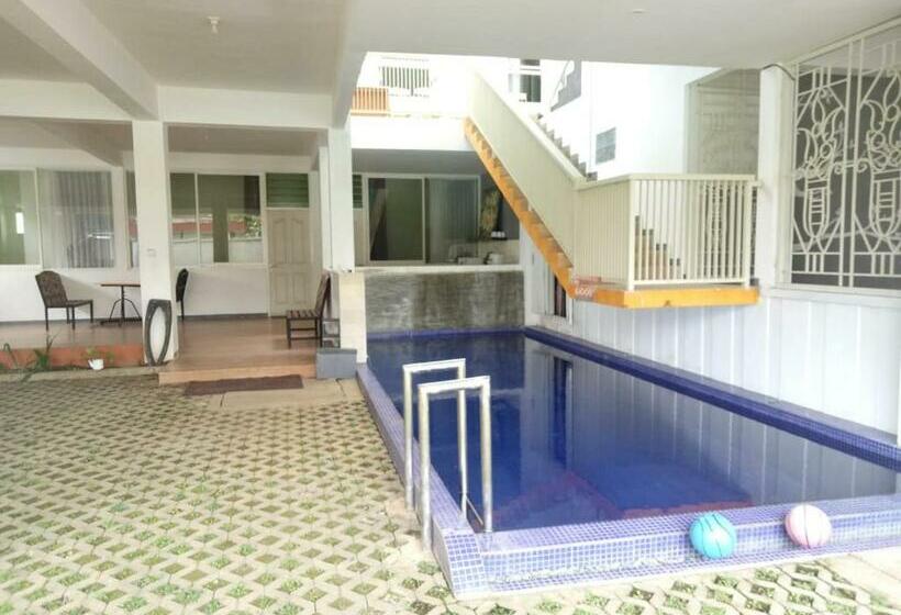 Schronisko Samadi Backpacker