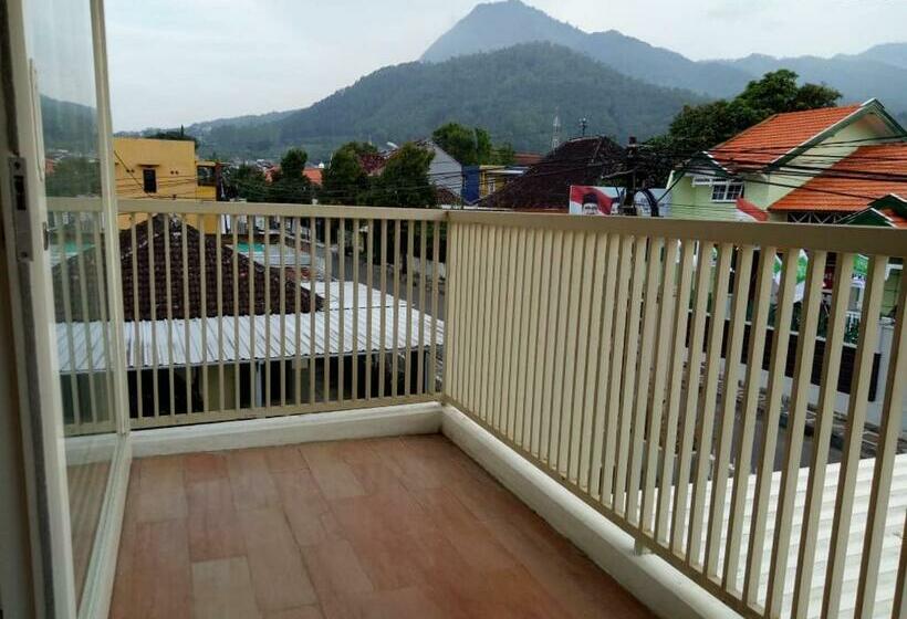 Schronisko Samadi Backpacker