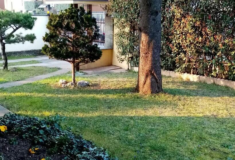 B&b Accogliente A Due Passi Dal Metrò Di Milano Casa Adriana