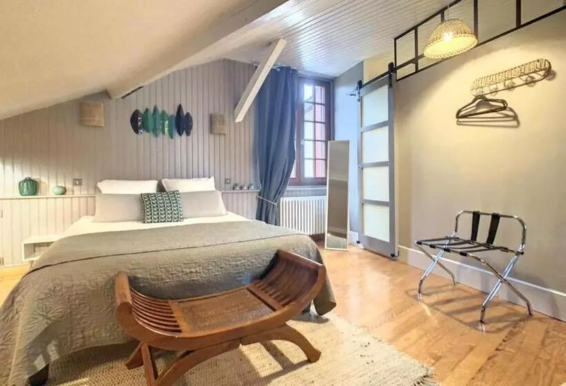 ベッドアンドブレックファースト Les Glycines De Monchy  Chambres D Hôtes