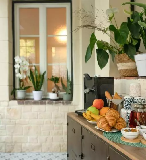 ベッドアンドブレックファースト Les Glycines De Monchy  Chambres D Hôtes